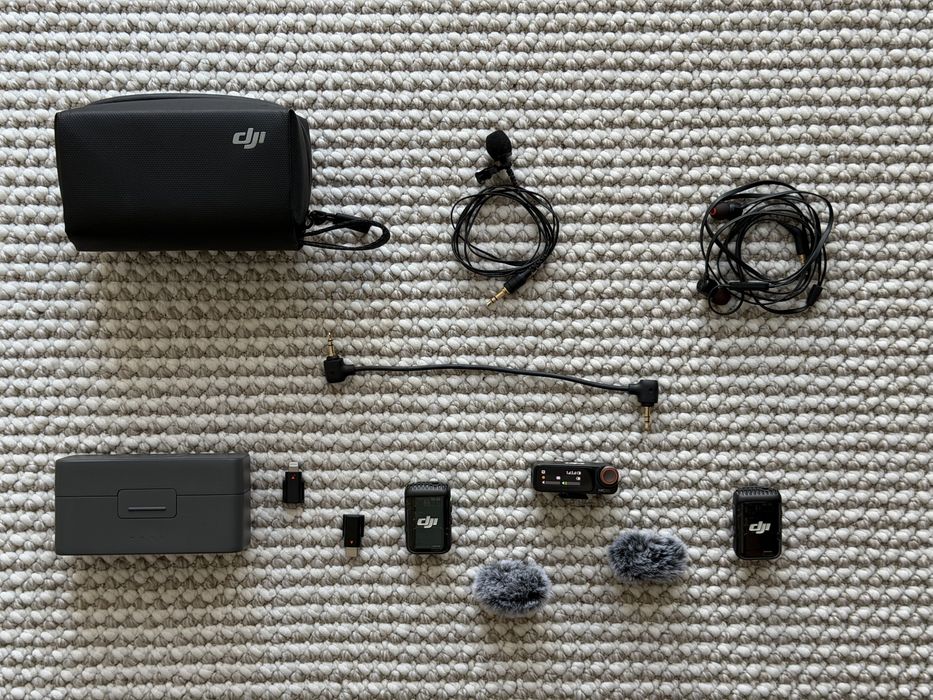 DJI Mic 2 Combo ca nou, 2 TX + RX, lavalieră RODE, căști JBL