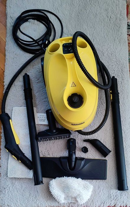 Продавам запазена парочистачка Kärcher SC 3 EasyFix