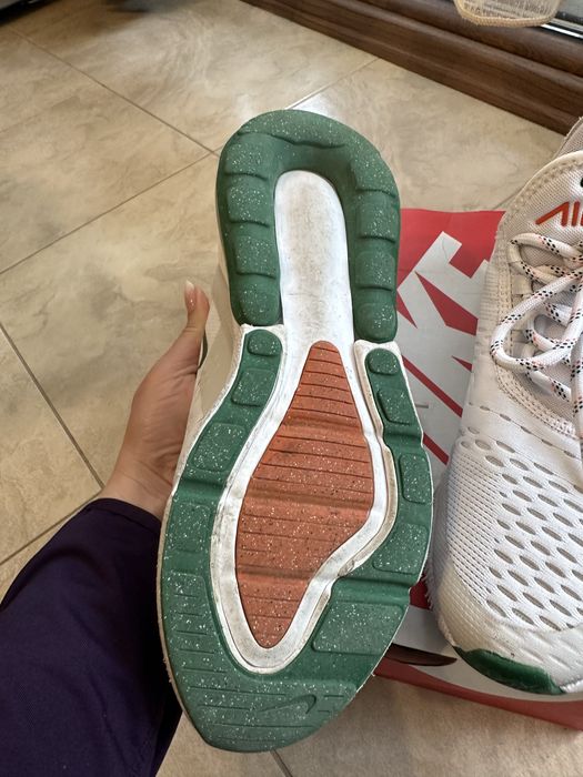 Nike Air Max 270 номер 40