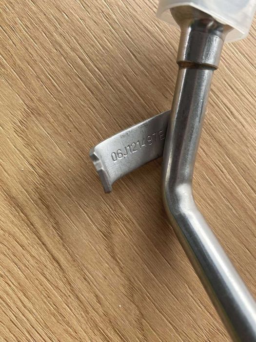 Тръбопровод охл. течност за Ауди, Шкода, Сеат, Фолксваген, 06J121497E