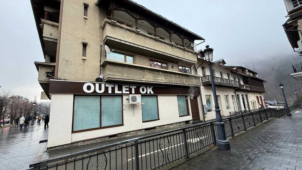 Inchiriere spatiu comercial ultracentral in Sinaia, Prahova