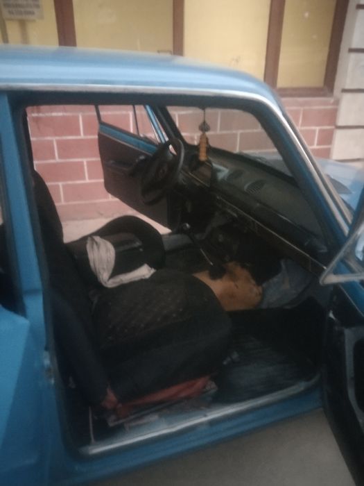 Жугили ваз 21011 сотилади машина йурип турипди холати яхши пирапанда