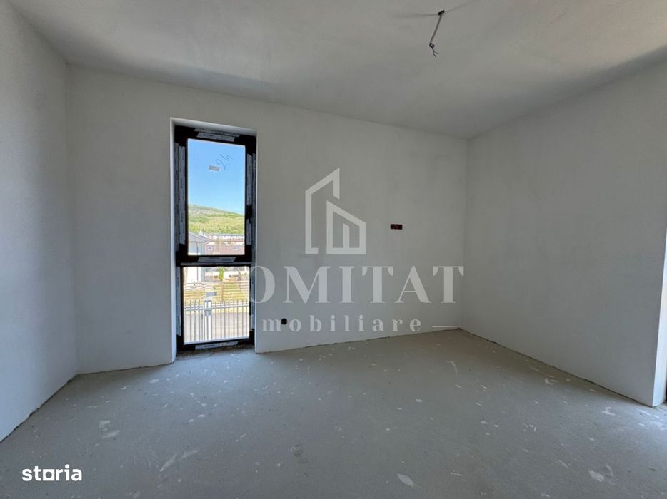 Casa tip duplex în Baciu