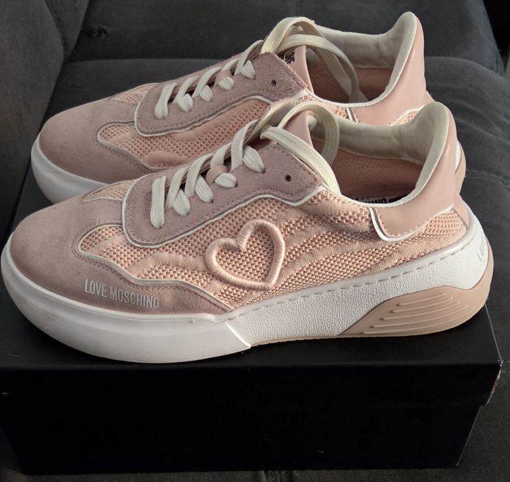 Love Moschino сникърси н.40