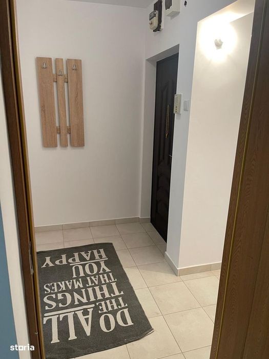 Chiar vizavi de City Park Mall, proprietar, 2 camere, cu contract ANAF