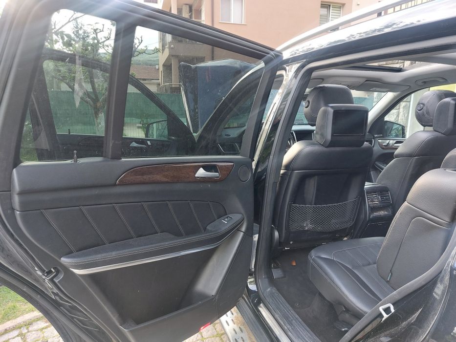 Mercedes  GL450 4-matic на части