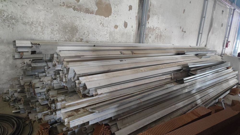 Алюминиевый / оцинкованный короб для гофра панелей охлаждающих