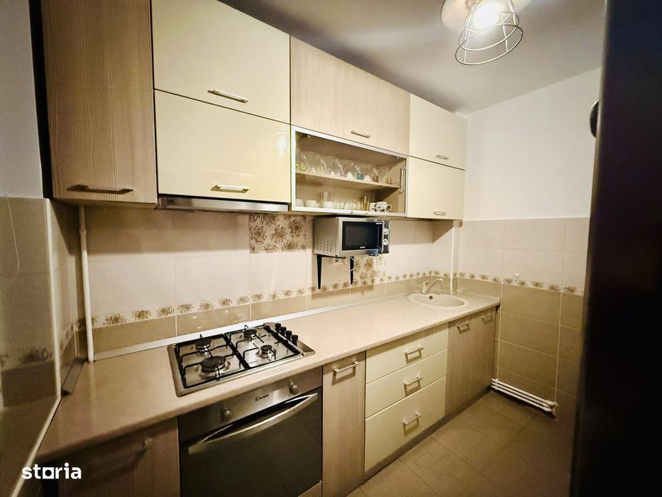 Apartament 2 camere, decomandat