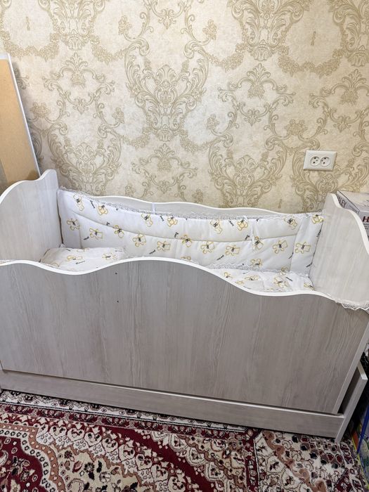 Detski Krovat holat yaxshi ikkiga bolinadi