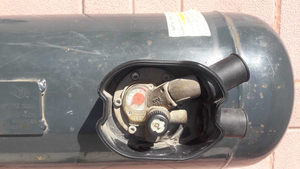 Газова бутилка с дреболиите