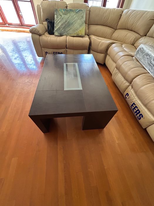 Холна маса, високо качество на изработка! Леки забележки!