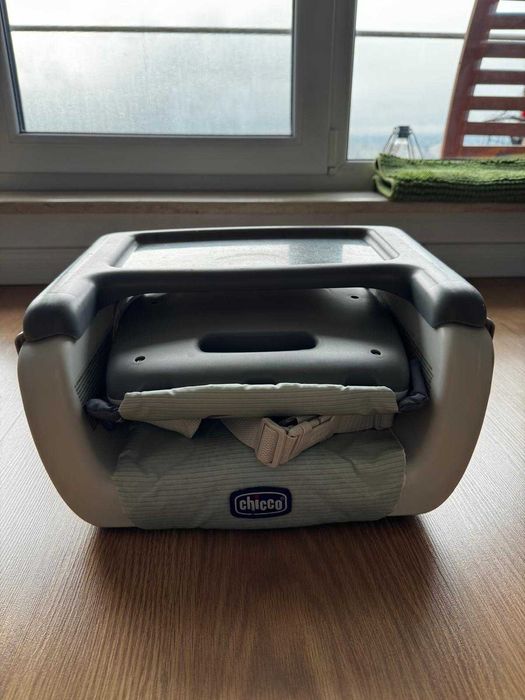 Scaun Masa Booster Chicco
