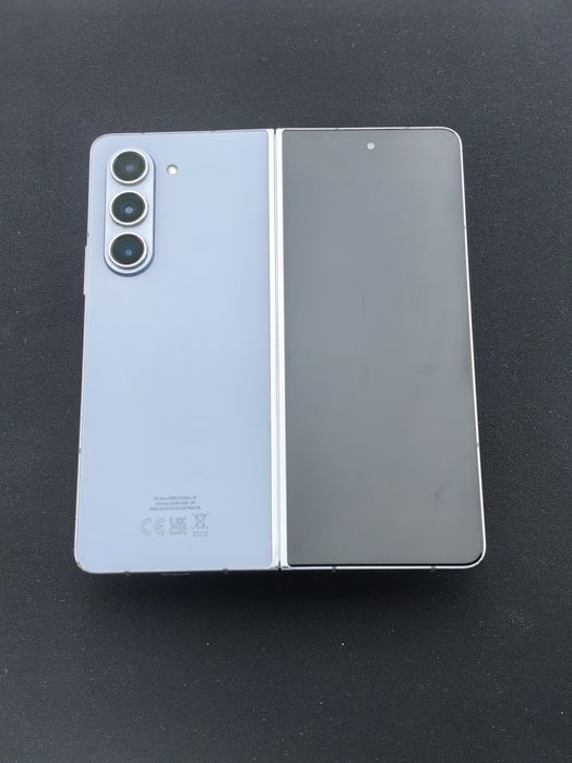 Samsung Galaxy Z Fold5  512 GB ID-ciw735