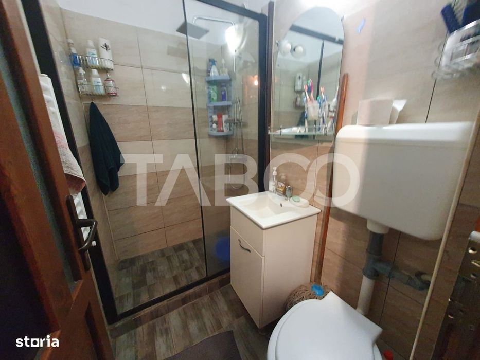 Apartament semidecomandat 2 camere parter 45 mpu Zona Tudor