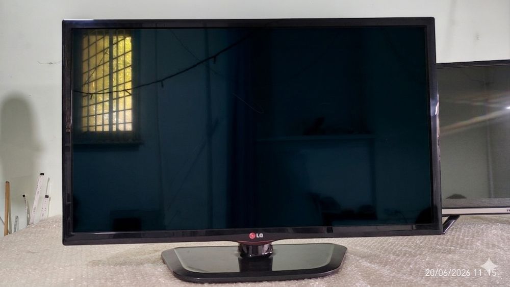 Продам телевизор LG 32°. Без Смарт.