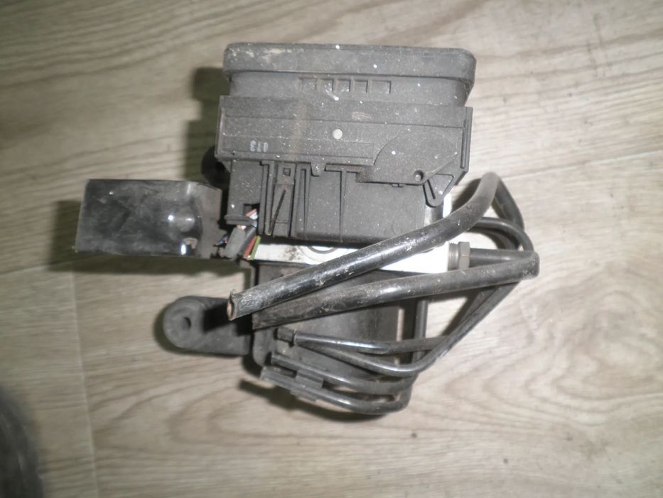 Pompa ABS Ford Kuga 1 2.0 TDCI AV41-2C405-AA