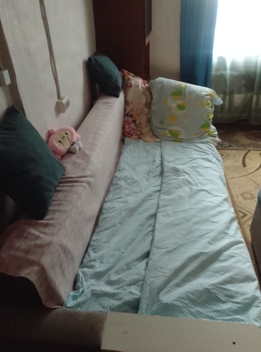 Продам диван в отличном состоянии