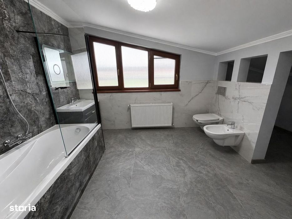Casa 5 camere pretabila pentru locuit si sediu firma - C. Arhitectilor