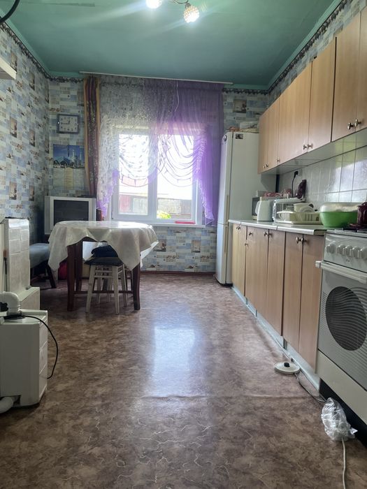 Продам отдельно стоящий трехкомнатный дом