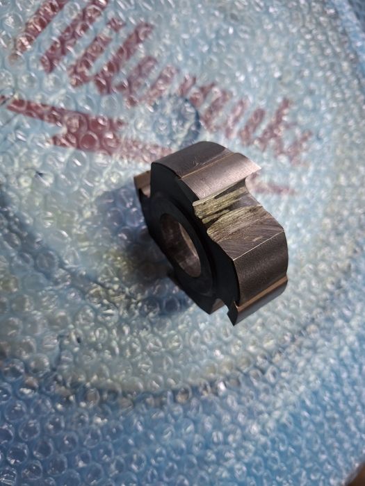 Freza dreaptă (falț) 28mm