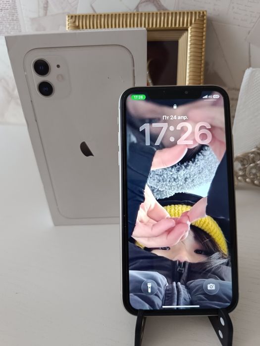 Продам iphone 11 оригинал в идеальном состоянии.