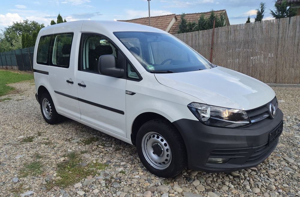 VOLKSWAGEN Caddy