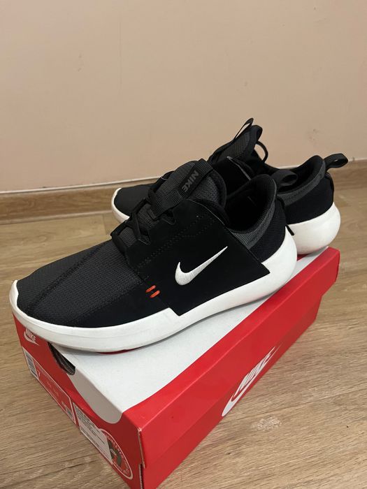 Дамски маратонки Nike