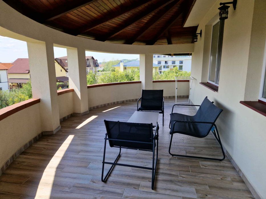 Dau in chirie apartament doua camere zona Marul de Aur