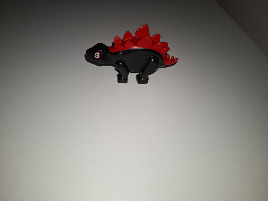 Рядък лего динозавър! Оригинален LEGO Marvel Dino-Spin Stegosaurus