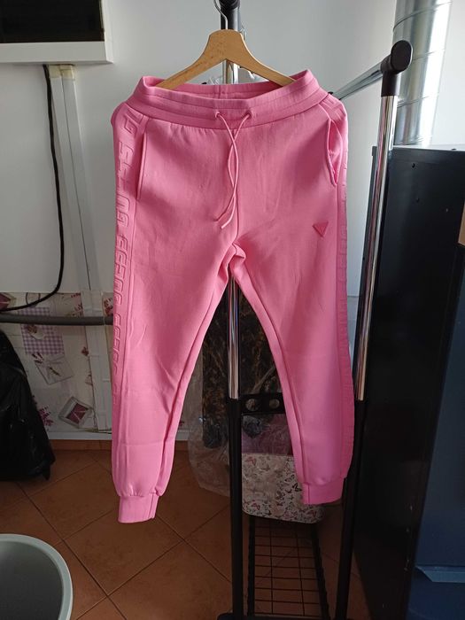 Долнще Guess розов