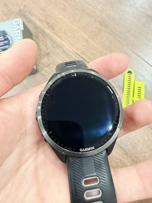 Продам часы GARMIN
