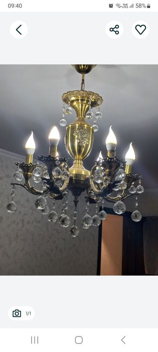 Продам хрустальные люстру