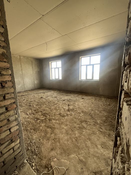 16 соток свет. Вода есть