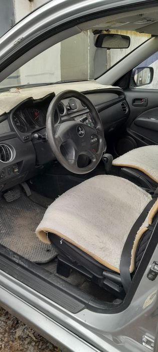 Продам Митсубиси аутлендер.