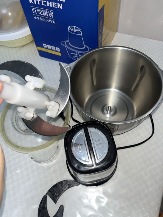 Продам электрический измельчитель