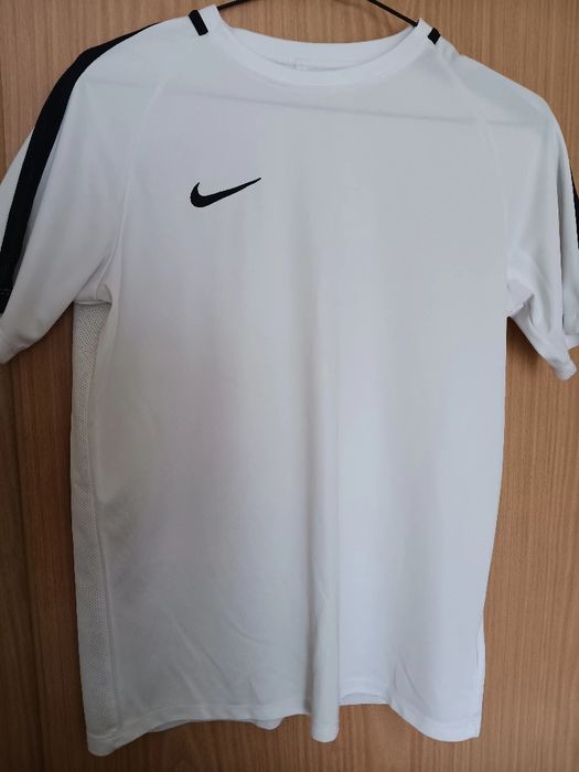 Тениски  Nike,Tommy Hilfiger