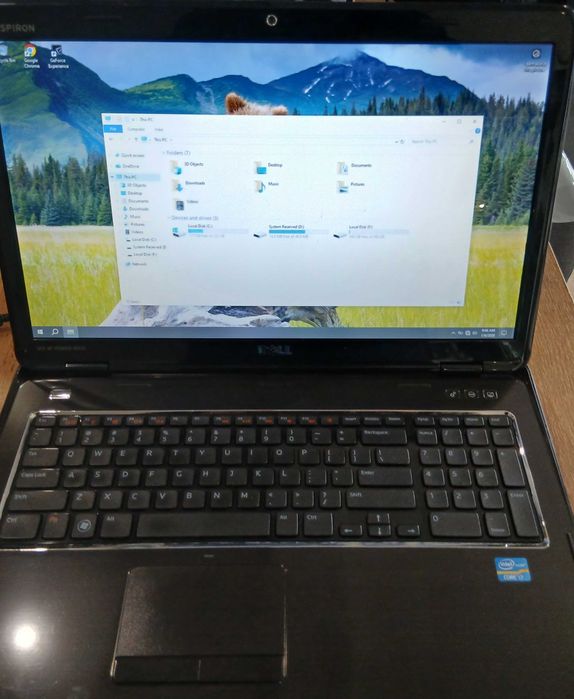 DELL Inspiron N7110 17.3" core i7 SSD