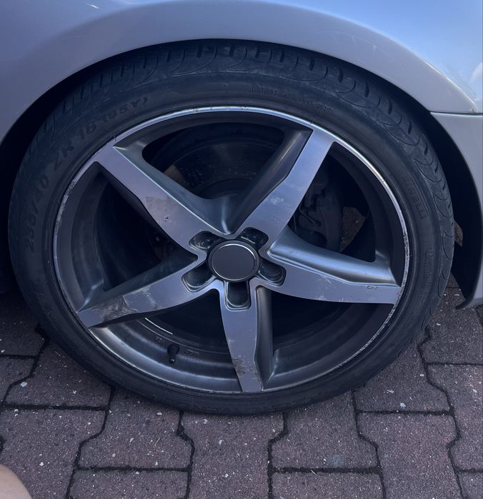 Джанти с гуми R18 5x112 ET40