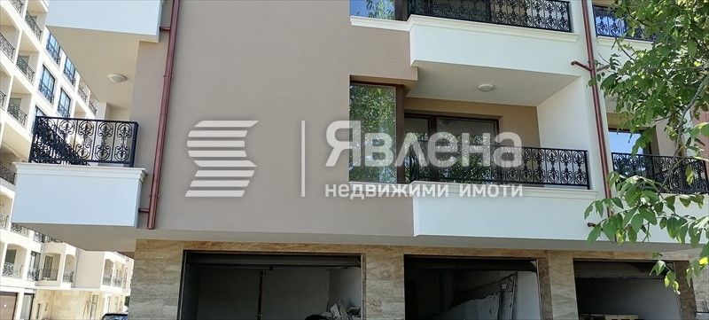 Продава се Двустаен апартамент в Пловдив, Христо Смирненски - 82 кв.м за 1096 €/кв.м - Снимка #5