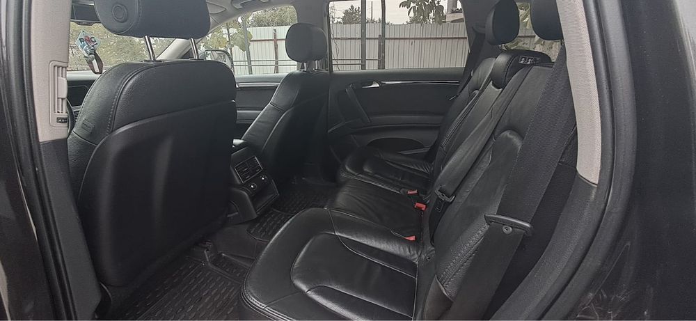 Audi Q7 3.0 v6 2010