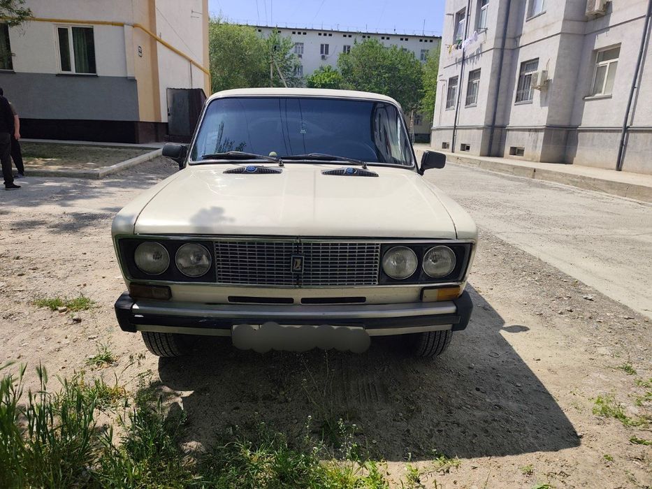 Жигули сотилади.