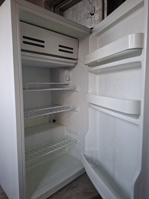 Продам холодильник срочно