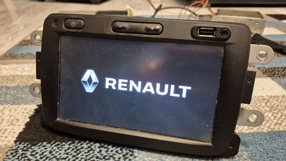 Navigatie dacia renault