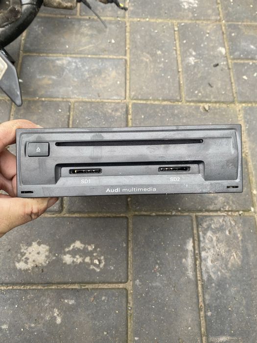 magazie cd uri audi - Piese auto de vânzare | OLX.ro