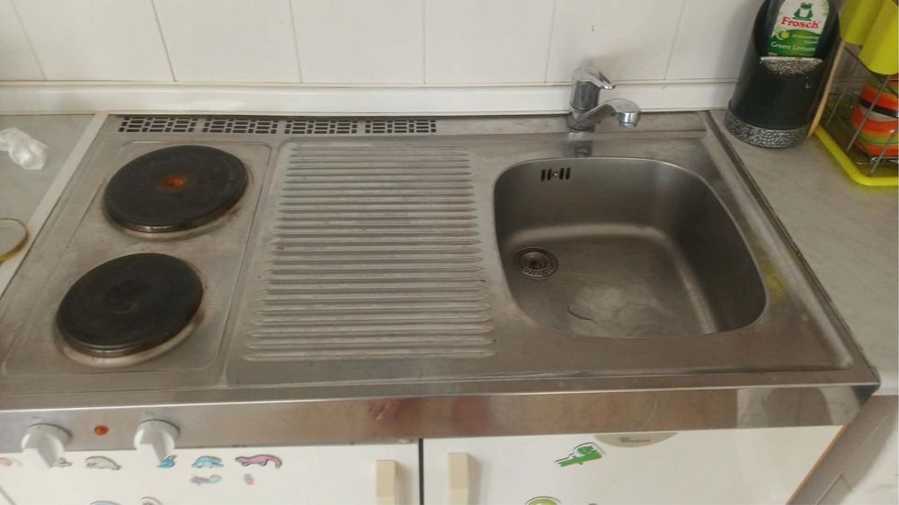 Мини кухня Whirlpool ART  Котлони шкаф мивка и хладинкик