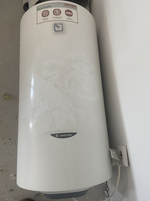 Титан Аристон 100л