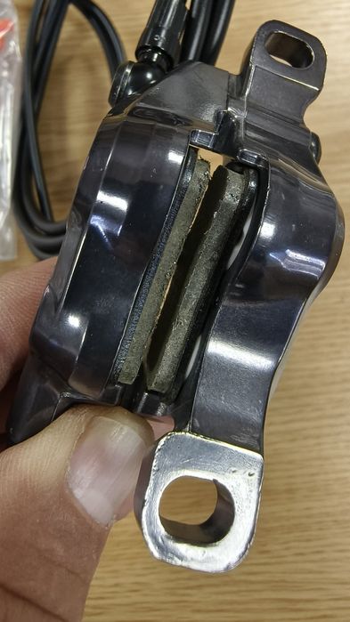 Сет Дискови Спирачки: SHIMANO DEORE XT BL-M8100/BR-M8120 Четирибутални