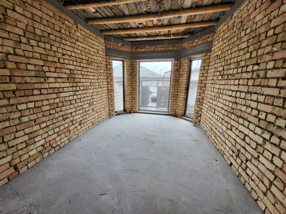 Ховли сотилади,срочно