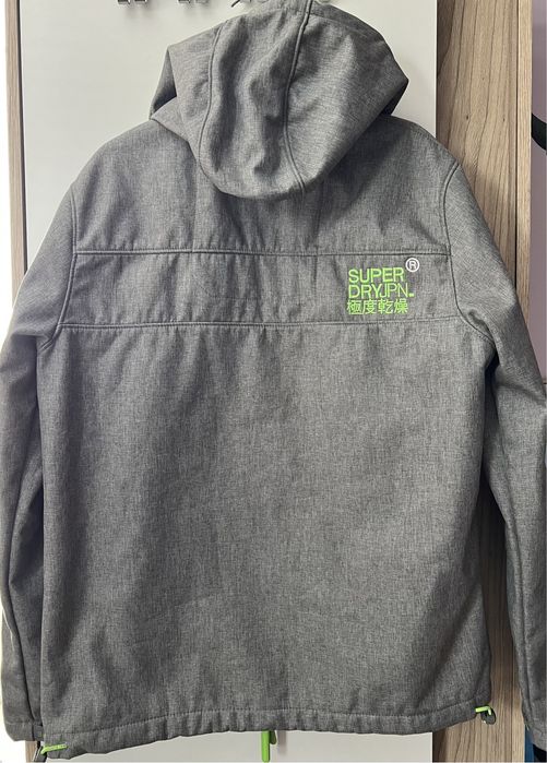 Softshell яке Superdry