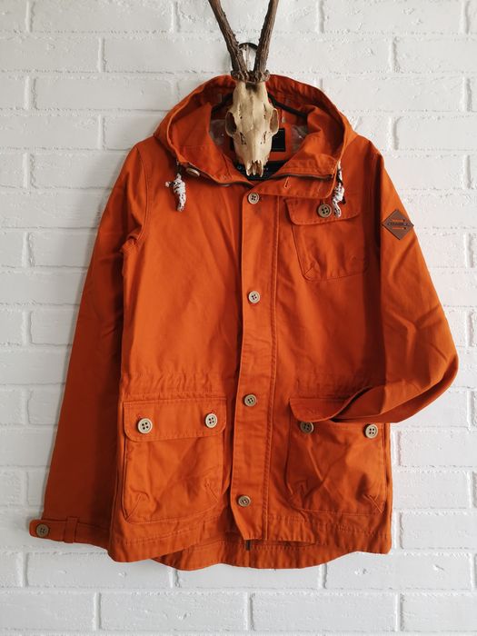 Яке O'NEILL размер S, UNIQLO размер S.